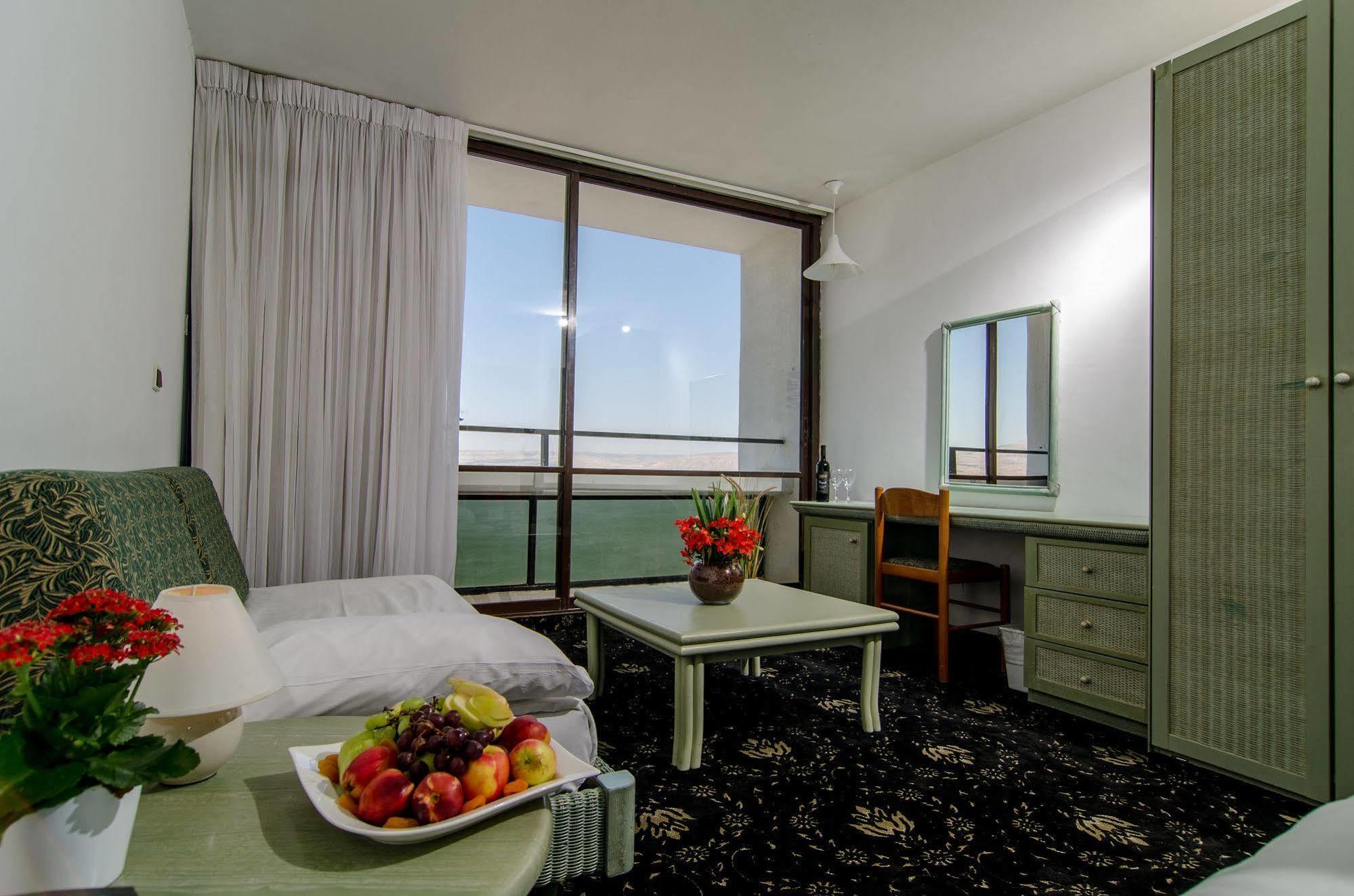 Club Hotel Tiberias - Suites Hotel Luaran gambar